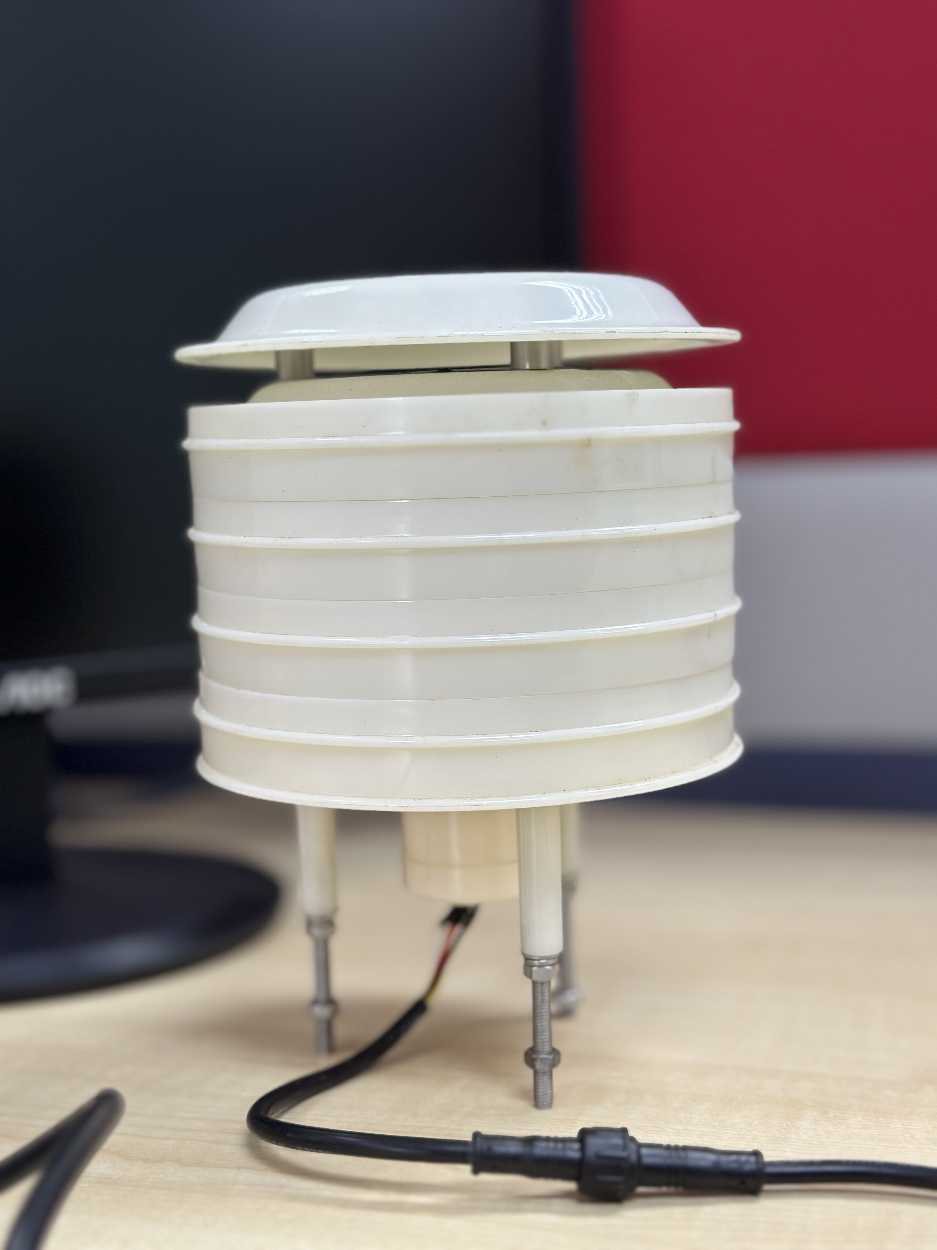 Ensuring Safety in Poultry Processing: How Favoriot’s Smart Gas Monitoring Detects Ammonia Emissions