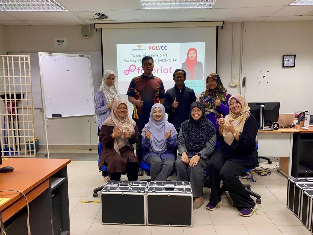 Internet of Things (IoT): Mastering AI-Embedded Switchless Kit with the Favoriot Platform